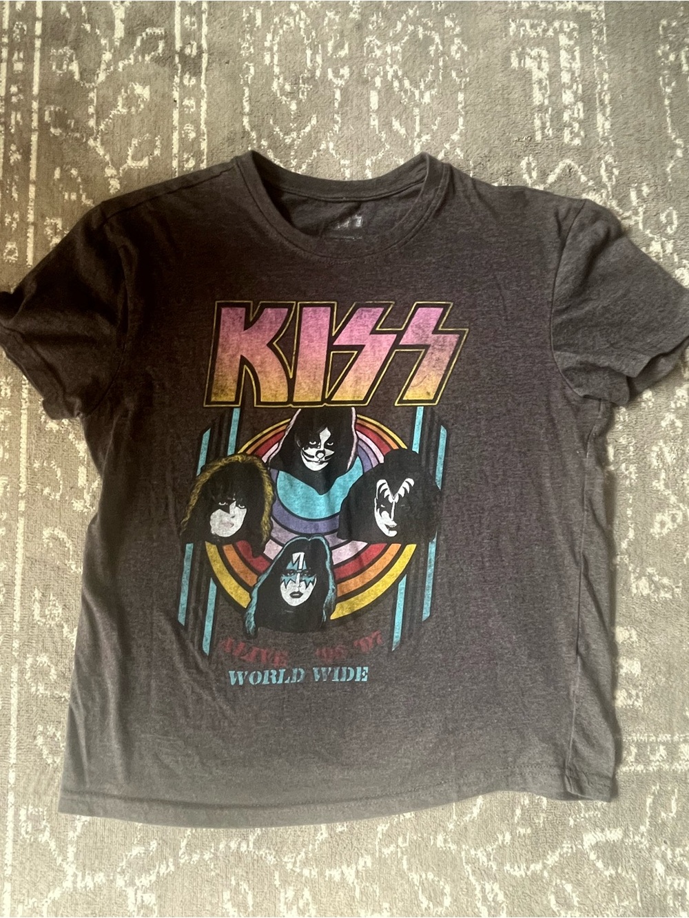 KISS ' Black Graphic Tee - World Wide Design